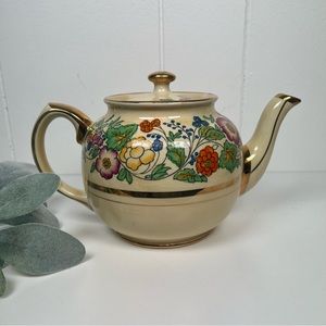 Vintage 30's 40's Cream & Floral Sadler England Round Teapot with Lid Gold Trim